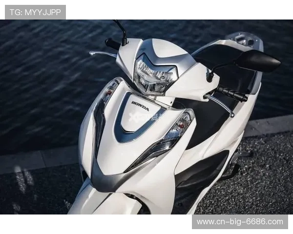 16800元的豪华“125”了解一下？ 试驾本田LEAD 125